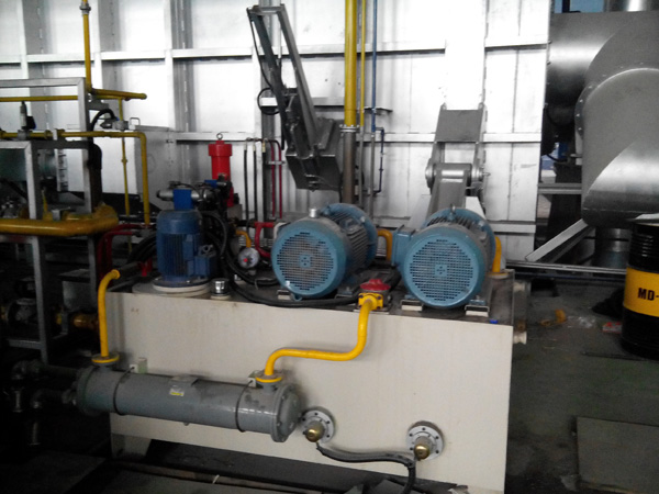 26吨倾动熔铝炉