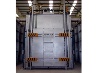 炉门和提升机构