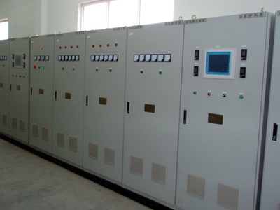 控制柜