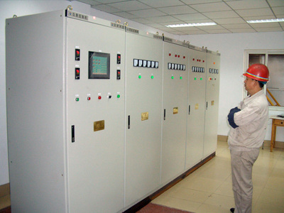 控制柜
